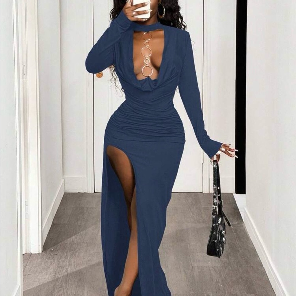 Elegant Navy Blue Long Sleeve Dress